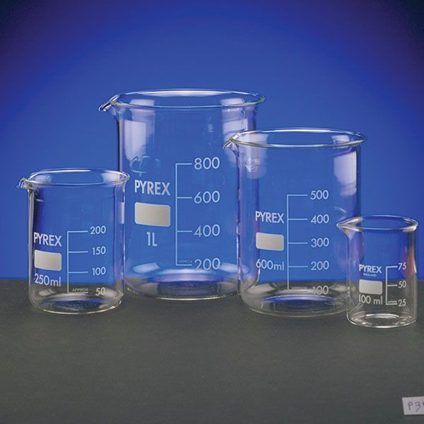 Bicchieri pyrex con becco forma bassa ml 50-0