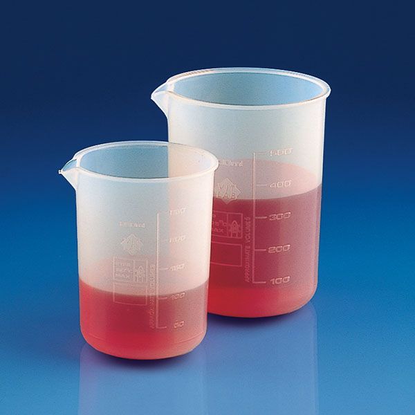 Bicchieri graduati forma bassa in PFA ml 100-0
